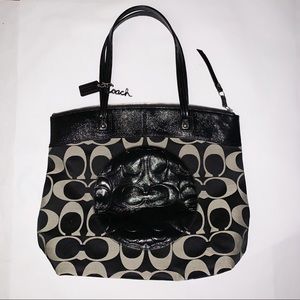COACH Oversize Laura Signature Tote Bag